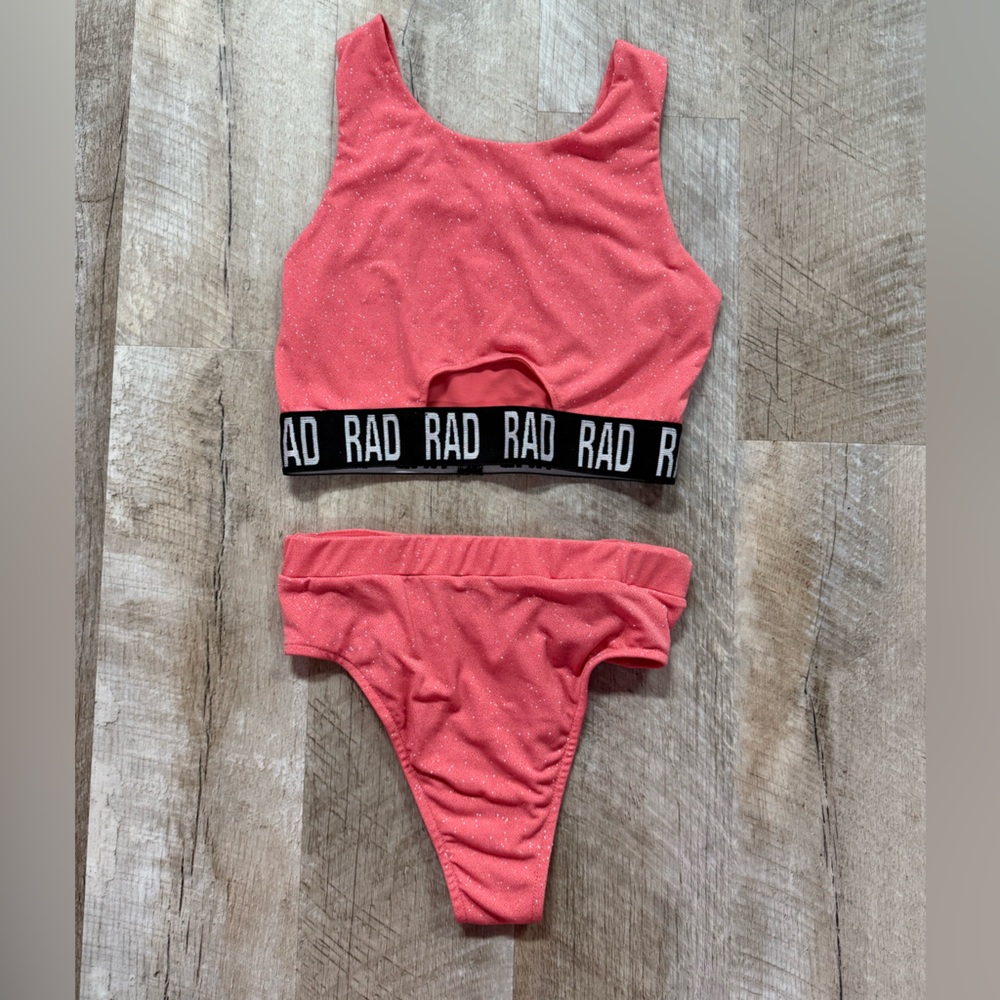 Rad Pole Wear Set